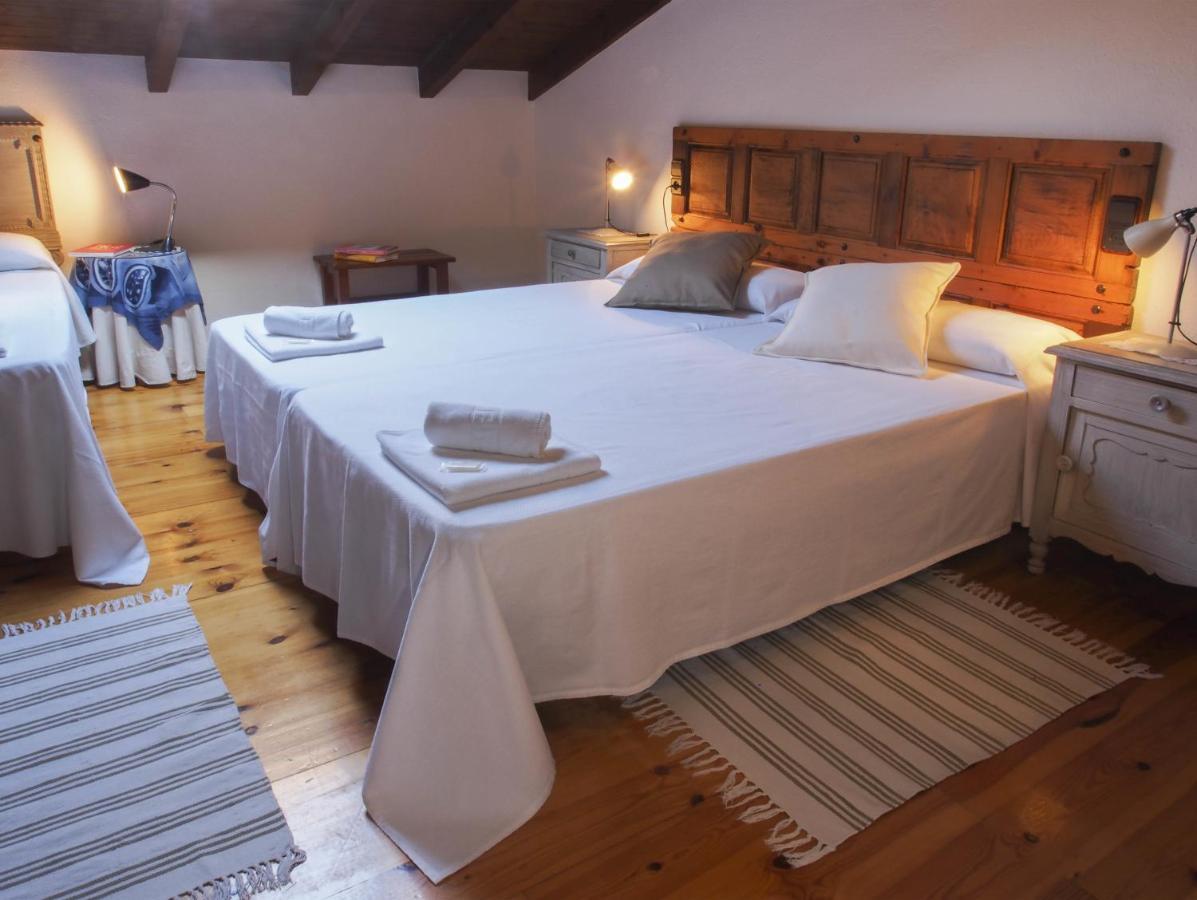 Casa De La Montana Albergue Turistico Avin Room photo